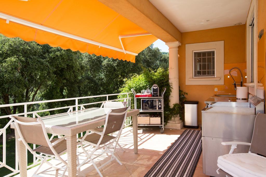 Hotel La Tarentane à Grimaud Extérieur photo