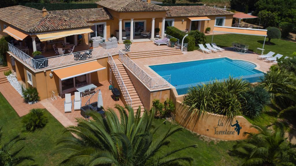 Hotel La Tarentane à Grimaud Extérieur photo