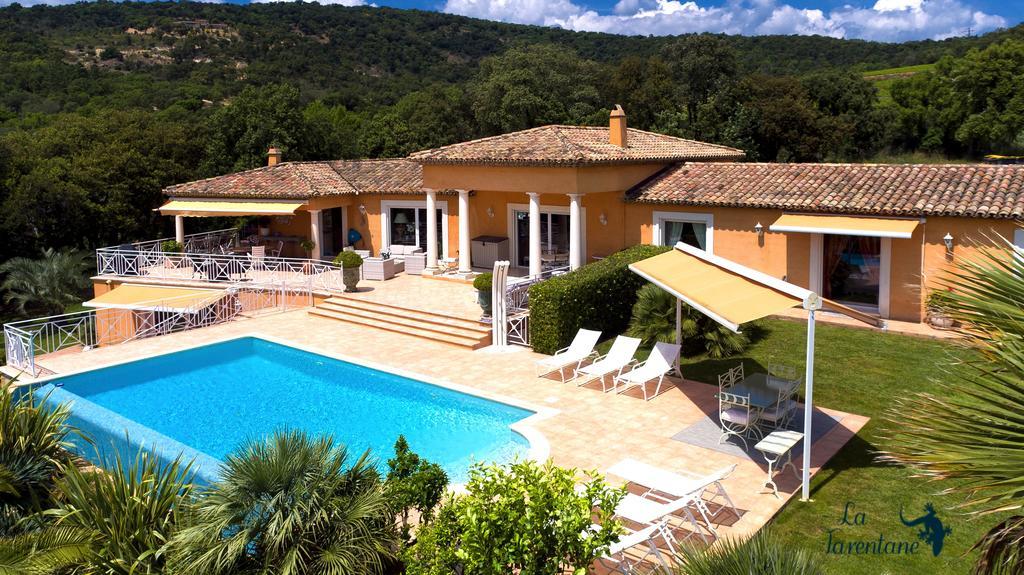 Hotel La Tarentane à Grimaud Extérieur photo